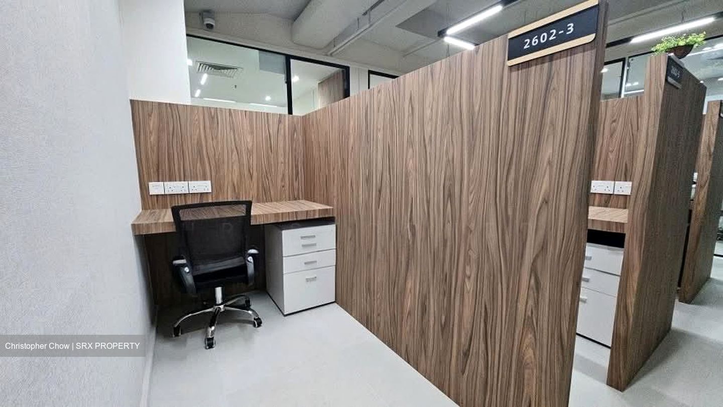 International Plaza (D2), Office #635874051